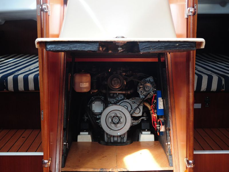 Oceanis 473