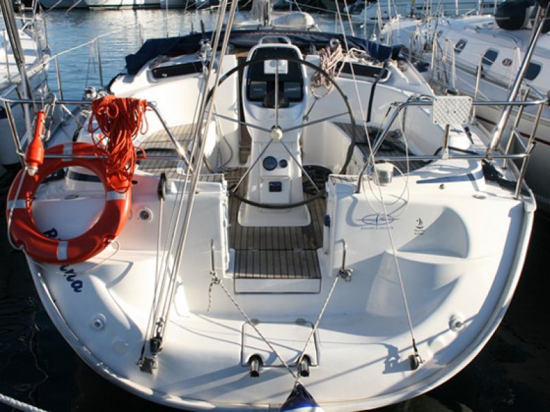 Bavaria 37 cruiser
