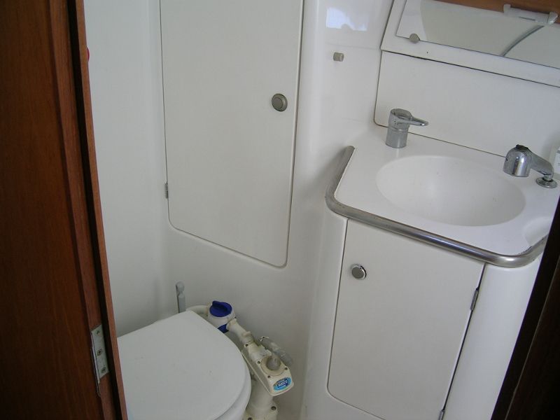 Sun Odyssey 40