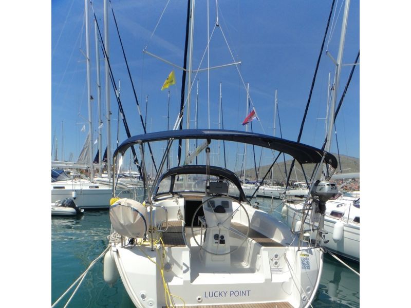 Bavaria Cruiser 32 