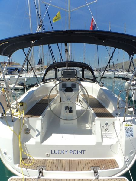 Bavaria Cruiser 32 