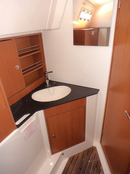 Bavaria Cruiser 32 