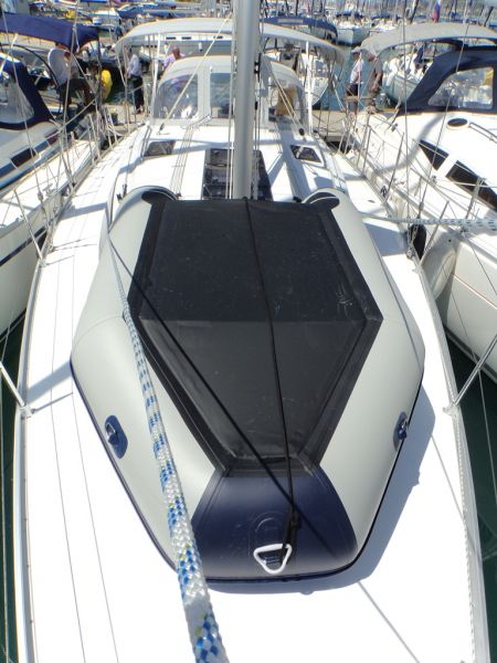 Bavaria Cruiser 37