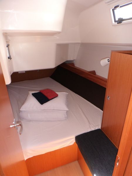 Bavaria Cruiser 37