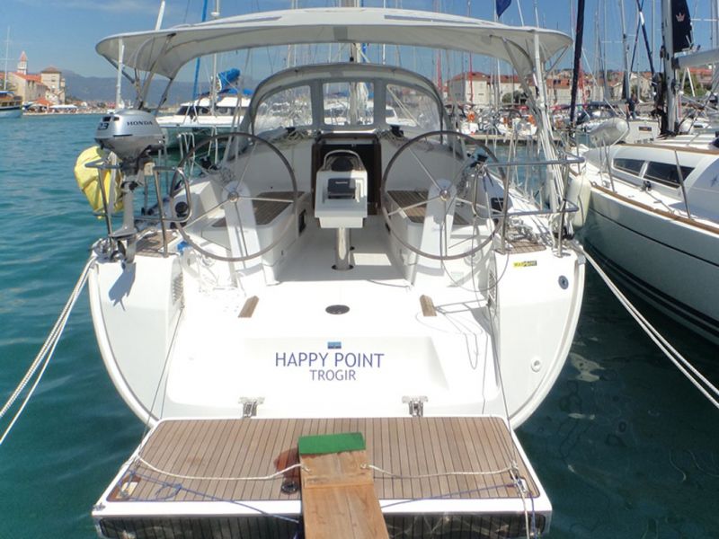 Bavaria Cruiser 37