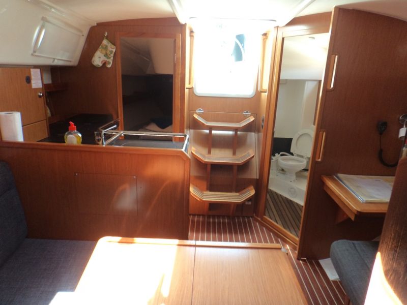Bavaria Cruiser 32 