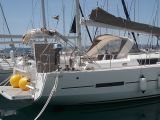 Dufour 560