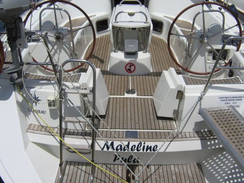 Sun Odyssey 49i