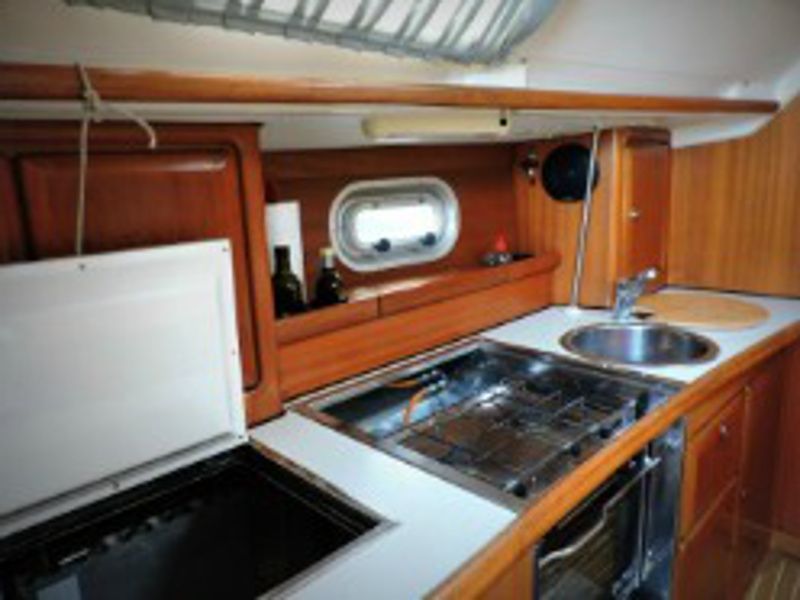 Bavaria 35H