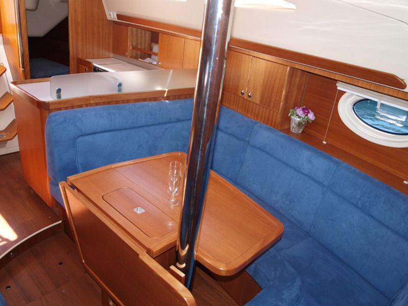 Elan 344 Impression