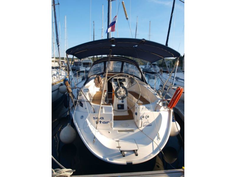 Bavaria 32