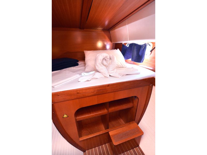 Sun Odyssey 32i