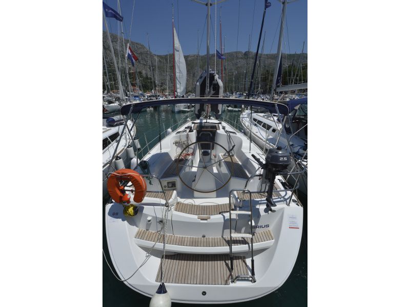 Sun Odyssey 36i