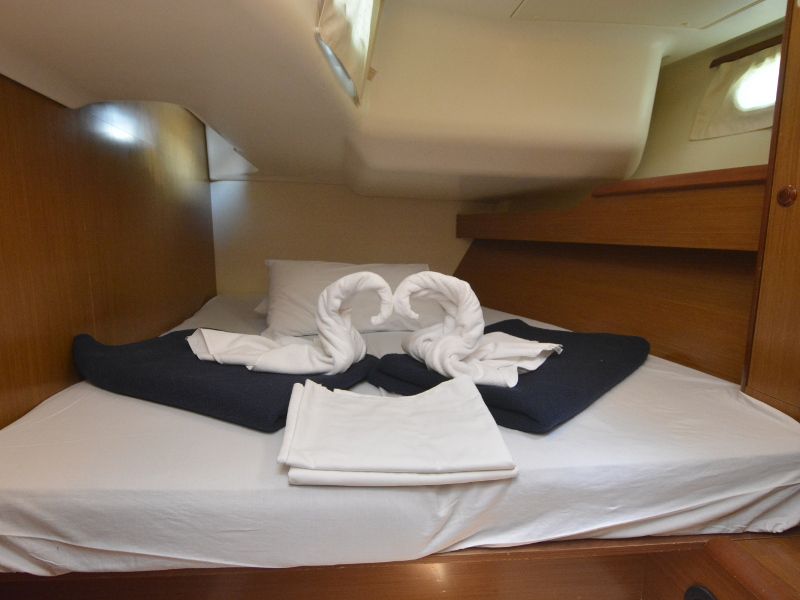 Sun Odyssey 49i