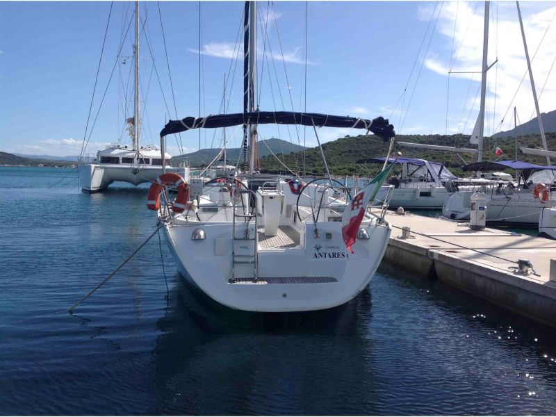 Sun Odyssey 43