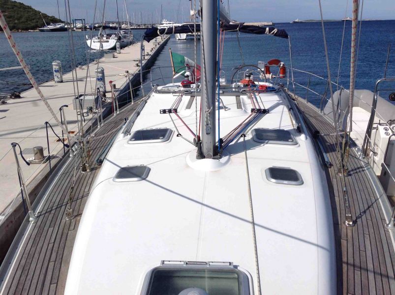 Sun Odyssey 43