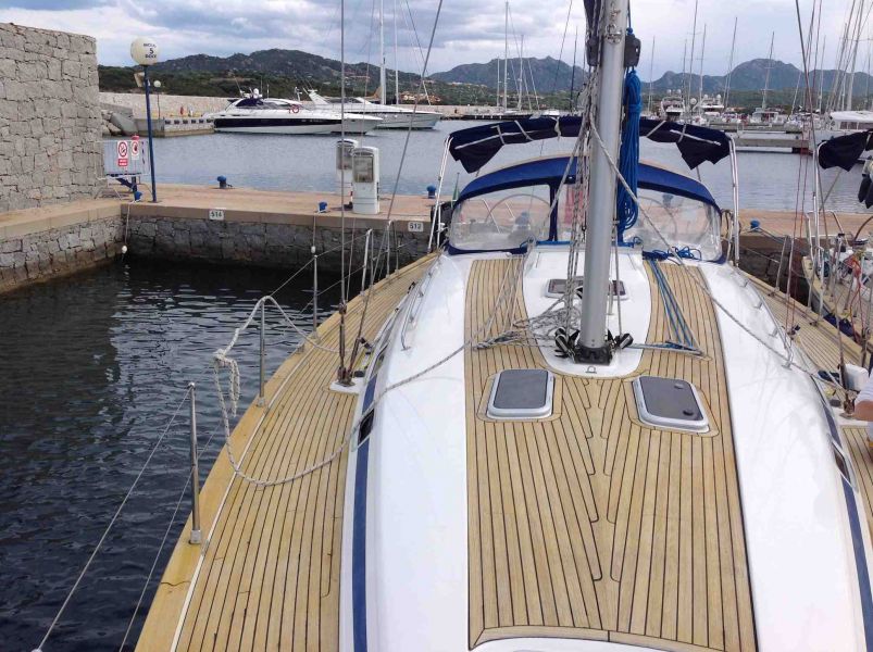 Bavaria 44