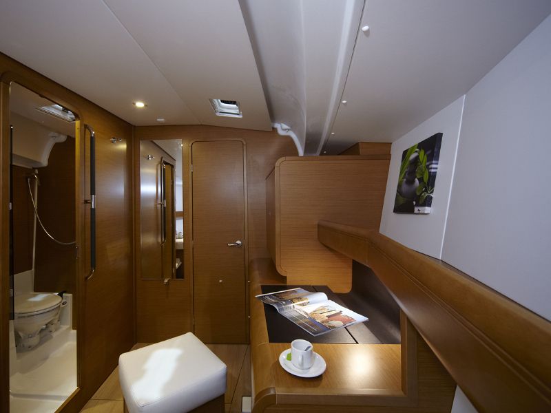 Sun Odyssey 439