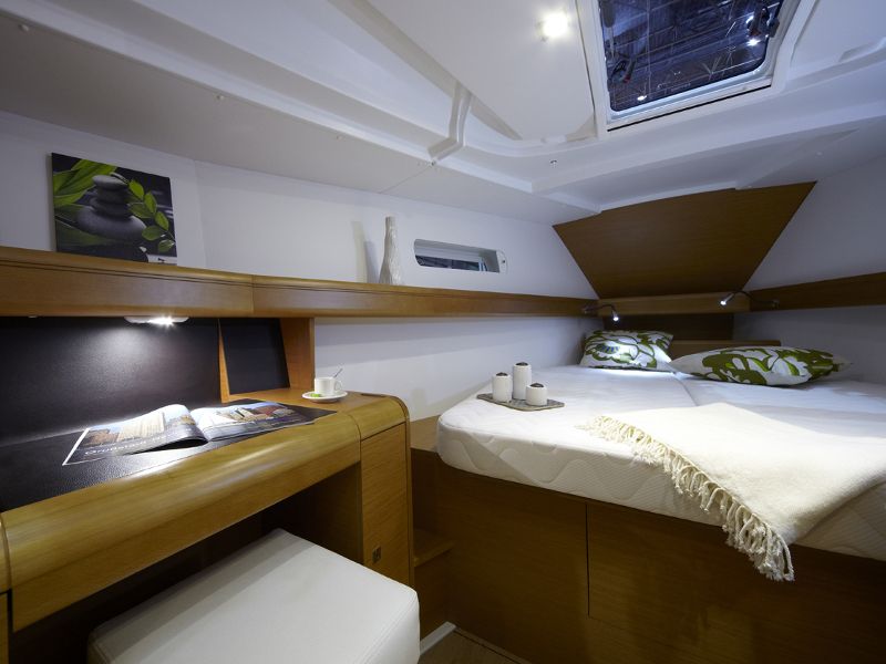 Sun Odyssey 439