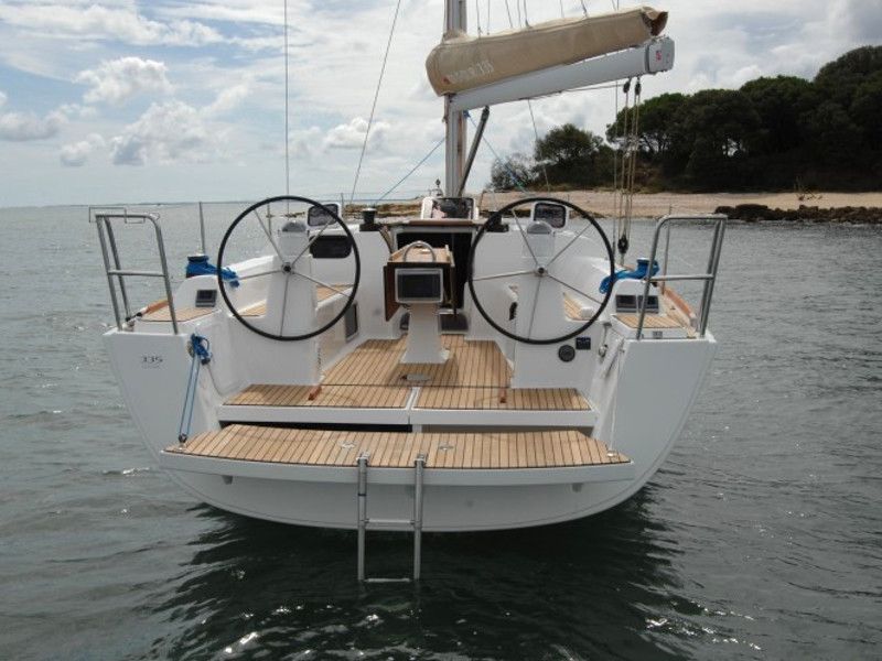 Dufour 335 GL