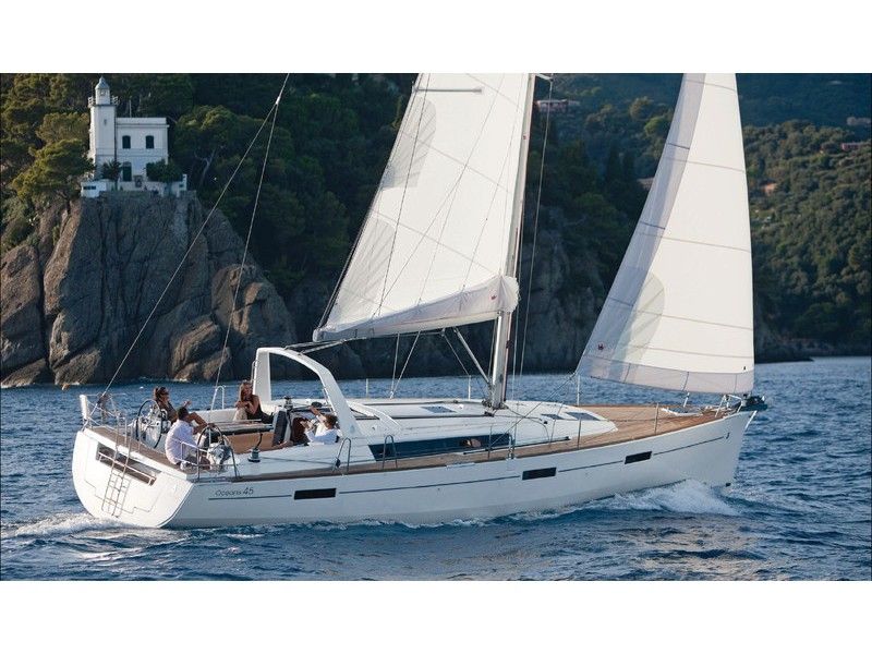 Oceanis 45, 3 WC