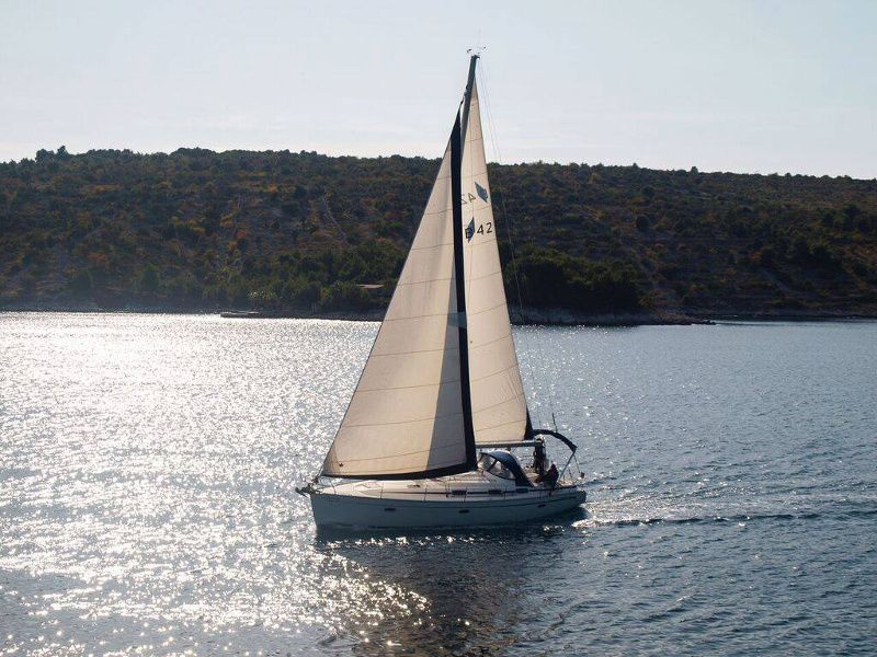 Bavaria 42
