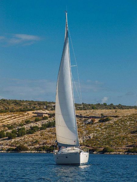 Bavaria 42