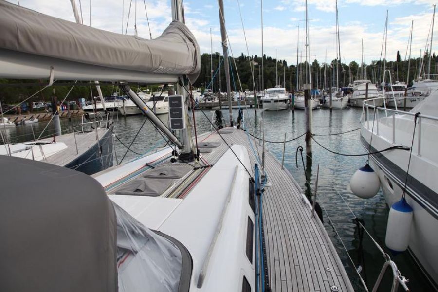 Dufour 45E