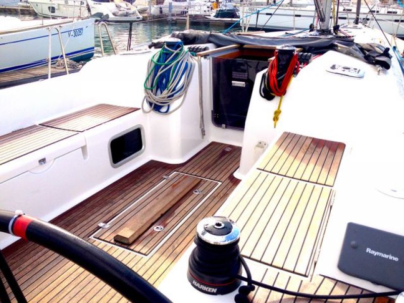 Dufour 45E