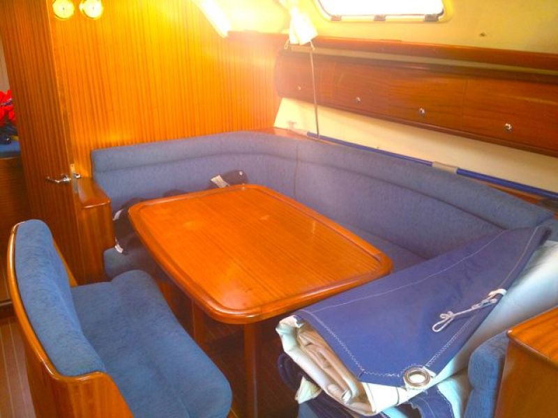 Bavaria 38