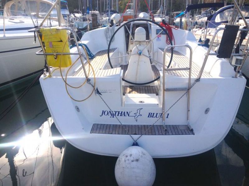 Dufour 325 GL