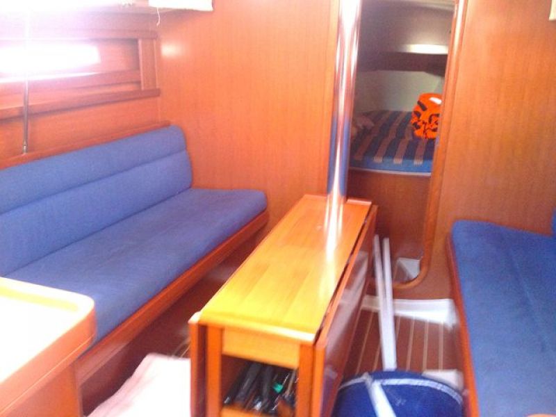 Dufour 325 GL