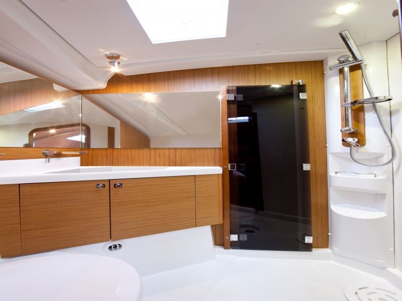 Jeanneau 57