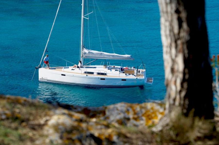 Hanse 415