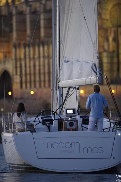 Hanse 415