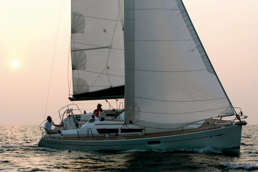 Sun Odyssey 36i