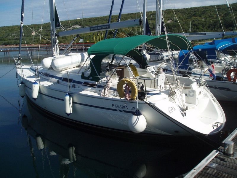 Bavaria 38