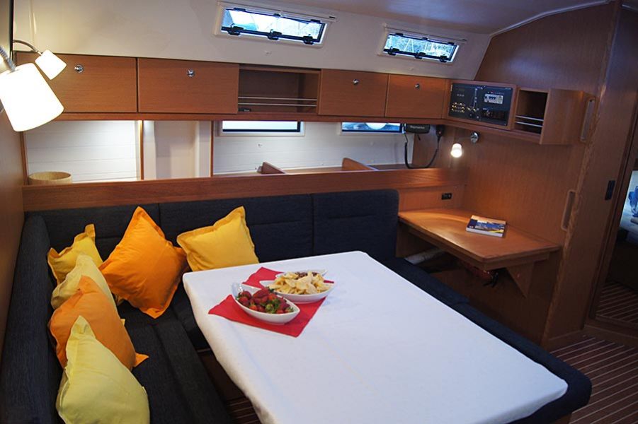 Bavaria Cruiser 45 - 4 cab