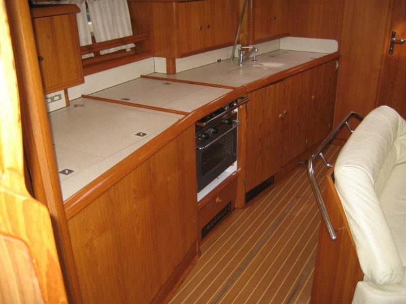 Sun Odyssey 452