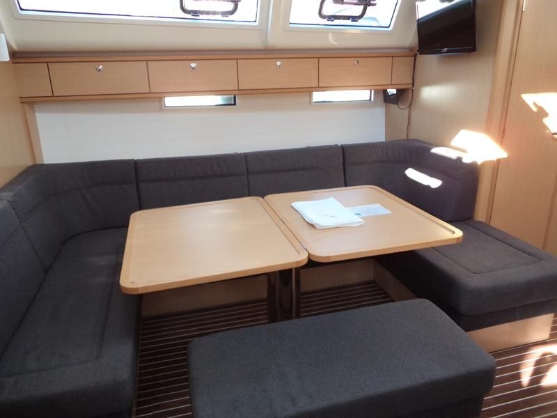 Bavaria Cruiser 51