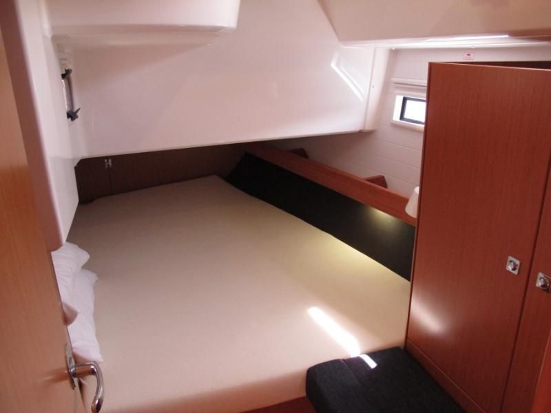 Bavaria Cruiser 41 - 3 cab