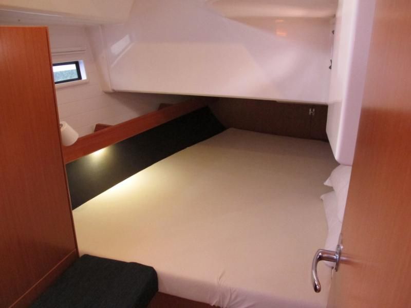Bavaria Cruiser 41 - 3 cab