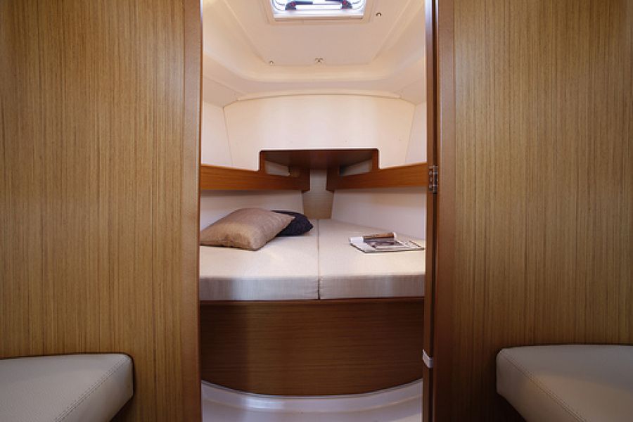 Sun Odyssey 33i