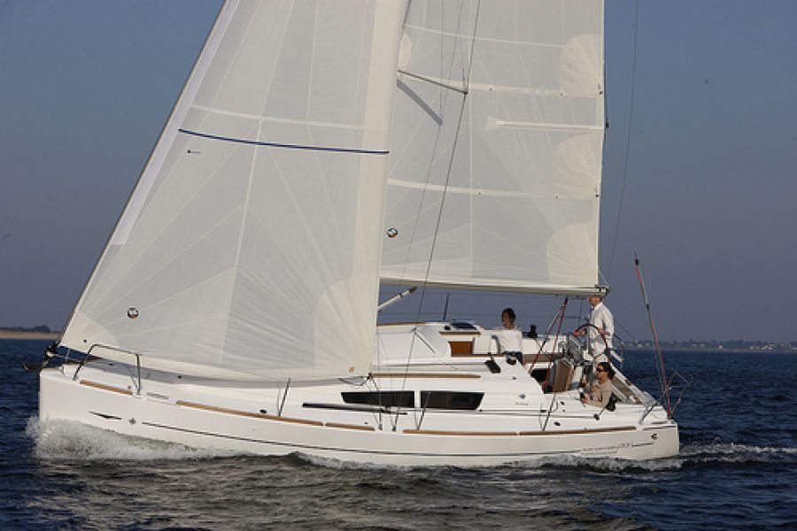 Sun Odyssey 33i