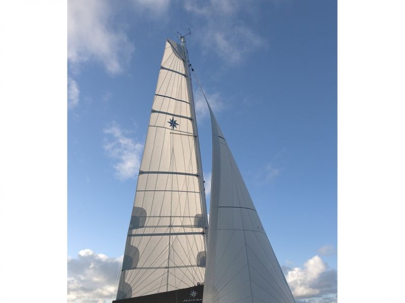 Sun Odyssey 349