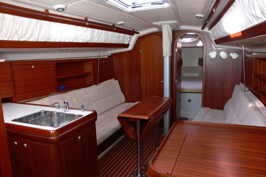 Salona 37