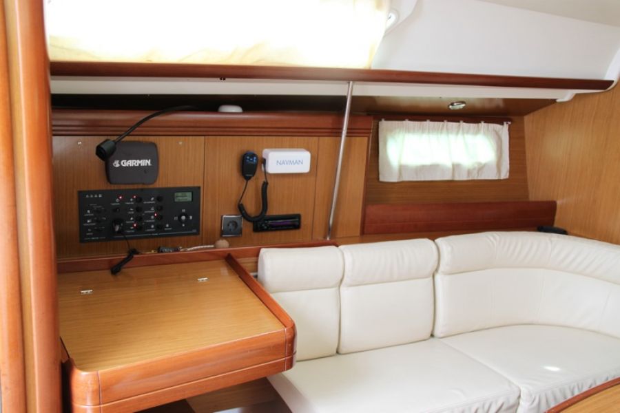 Sun Odyssey 36i
