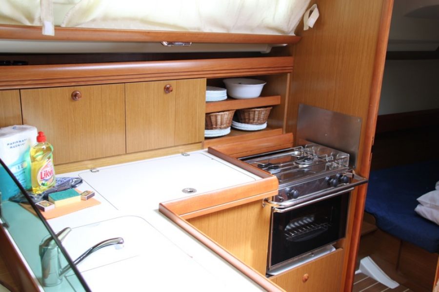 Sun Odyssey 36i
