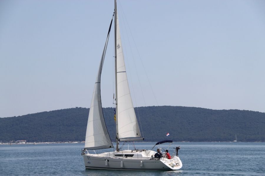 Sun Odyssey 36i