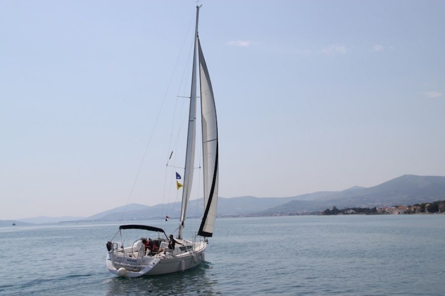 Sun Odyssey 36i